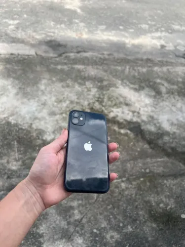 iPhone 11 funcionando perfeitamente