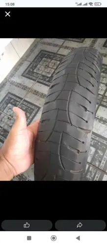 Pneu dianteiro 120 70 19