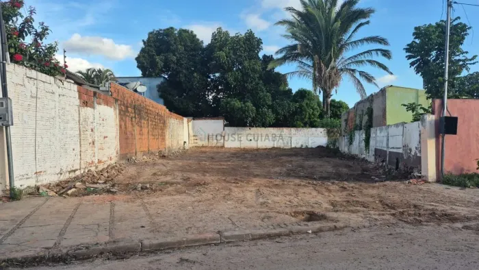 Vende-se Terreno no Campo Velho proxímo à Carmindo de Campos!