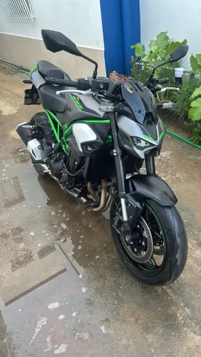 Kawasaki Z 900 2025