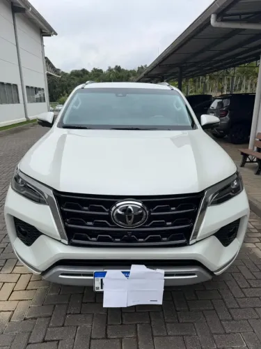 Toyota Hilux SW4 SRX 4X4 2.8 TDI 16V Dies. Aut. 2022