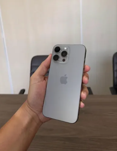 iPhone 15 Pro Max 256/GB