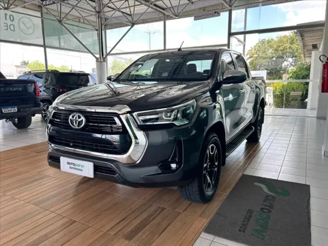 Toyota Hilux CD SRV 4X4 2.8 TDI Diesel Aut. 2024