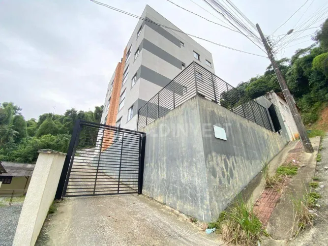 Apartamento com 2 quartos no bairro Guarani!!!