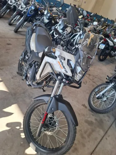 Honda Xre 300 Sahara 2026