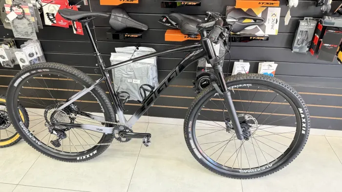 Bicicleta Oggi 7.6