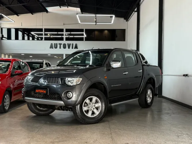 Mitsubishi L200 Triton HPE 3.2 CD TB Int.diesel AUT 2010