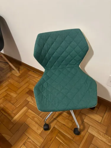 Cadeira de escritório Mobly Secretária Tulipa azul-turquesa com estofado de poliéster
