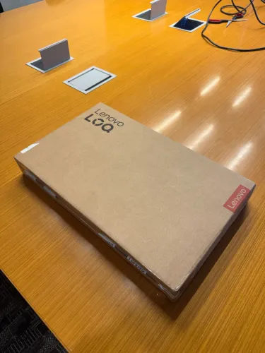 Lenovo LOQ-e Intel Core i5-12450HX 16GB 512GB SSD Linux RTX 3050