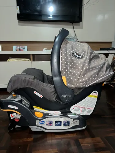 Bebê Conforto Chicco KeyFit 30 com Base para Carro