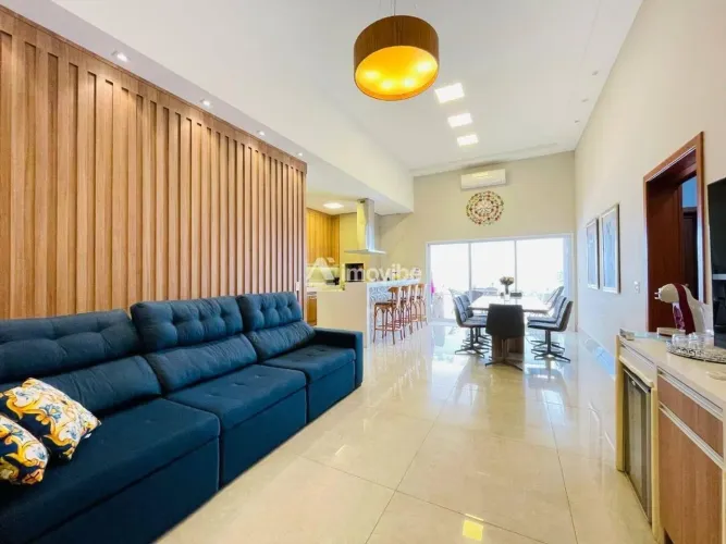 Casa alto padrão para venda, 450,00 m² área total, 198,00 m² área construção, Condomínio P