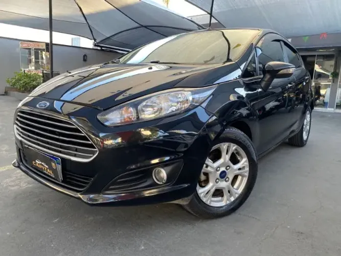 Ford Fiesta SEL 1.6 16V Flex Mec. 5P 2017