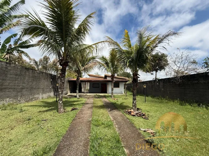 Casa Térrea à Venda Excelente Localização