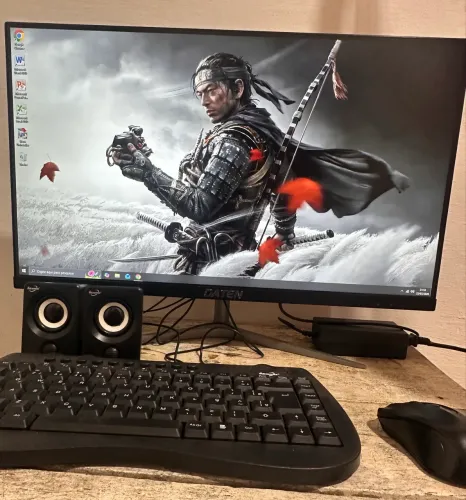 ? PC All in One Preto Ultra Completo Ryzen 3 3200G, SSD NVMe 512GB + 8GB RAM.