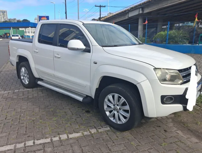 Volkswagen Amarok High.cd 2.0 16V TDI 4X4 Dies. AUT 2015