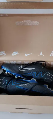 Chuteira Campo Nike Zoom Vapor 15 Academy Preto e Azul (oficial Nike)