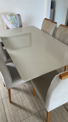 Mesa pra vender logo