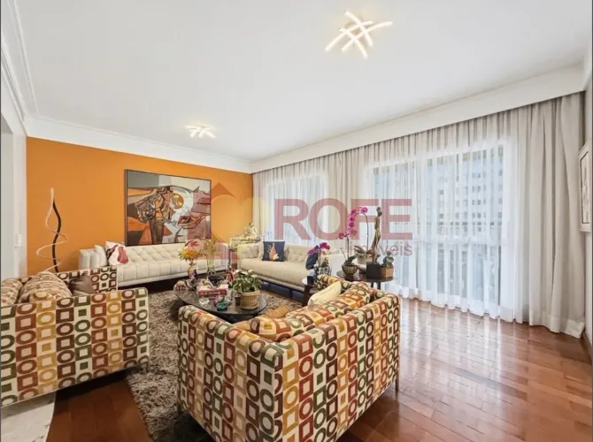Locação Condomínio Saint Louis - 221m², 2 suítes e 4 vagas - Excelente localização