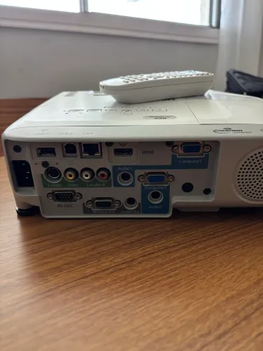 Projetor Epson Powerlite X29+