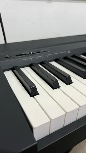 Piano Digital Yamaha P45
