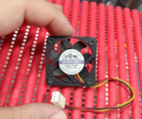 Mini Cooler para computador