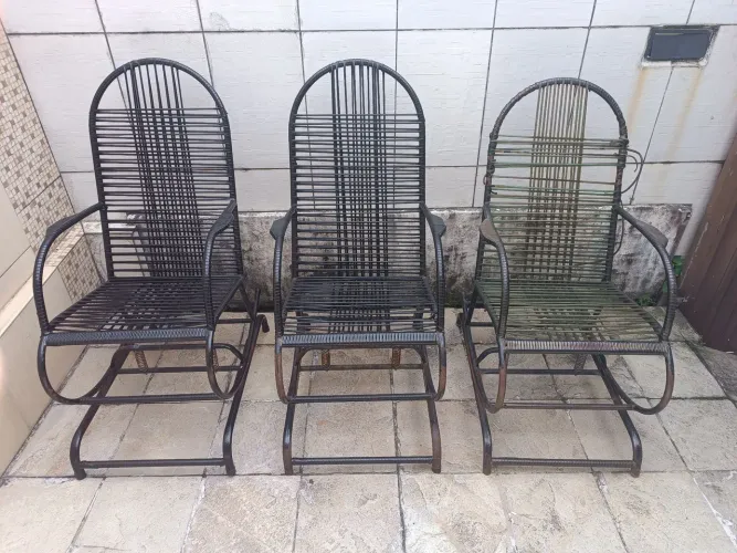 Vendo cadeiras de balanço seminovas!