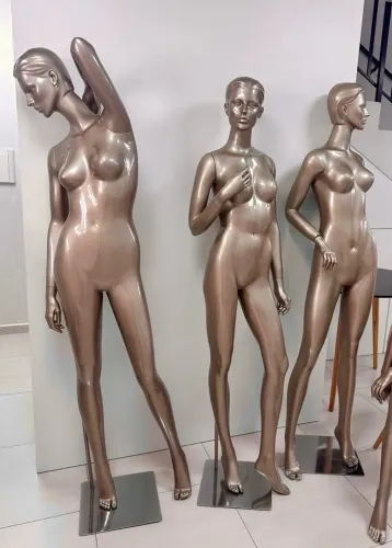 Kit 3 Manequins para Loja Feminina