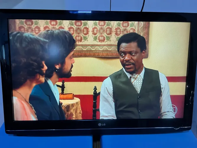 TV LG 42 polegadas