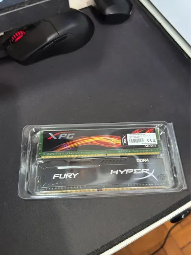 Memória RAM 2x8GB DDR4 2133MHz