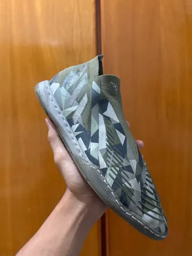 Chuteira Adidas Predator Edge Sem Cadarço Elite Verde e cinza tamanho 41