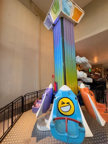 Torre Infantil Ladeia para Buffet - Excelente Estado