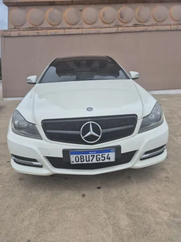 Mercedes-Benz C-180 CGI Coupe 1.8 16V 156cv Aut. 2012