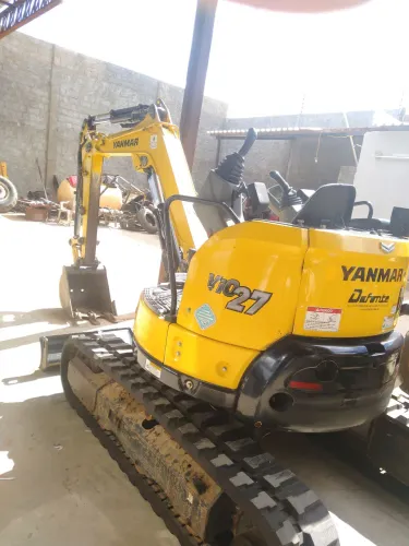 Mini Escavadeira VIO27 Yanmar - Ano 2020 Único Dono