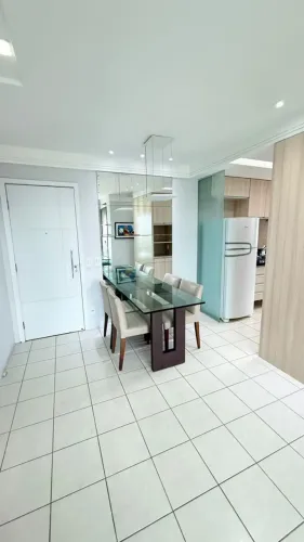 Alugo Apartamento de 2 quartos mobiliado em boa viagem