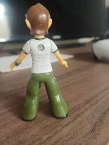 Boneco ben 10 imã cartoon network