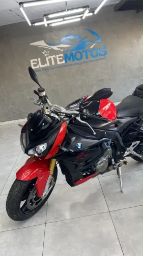 BMW s1000r 