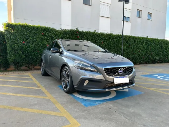 Volvo V40 T-5 Cross Country 2.0 AWD Aut. 2016