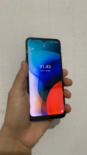Celular Moto E7 64