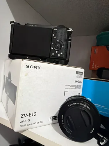 Câmera Sony zve -10 lente 16-50mm 