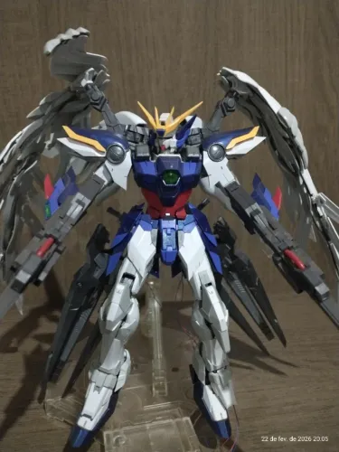 Gundam Wing Zero Super Nova 1/100