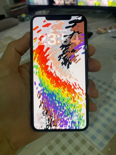 iPhone 11 Pro Max 64Gb dourado