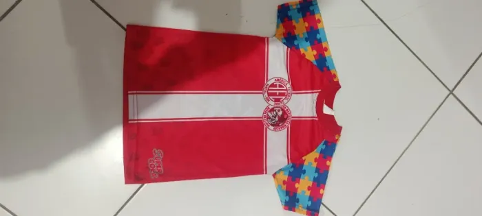 Camisa infantil máfia vermelha