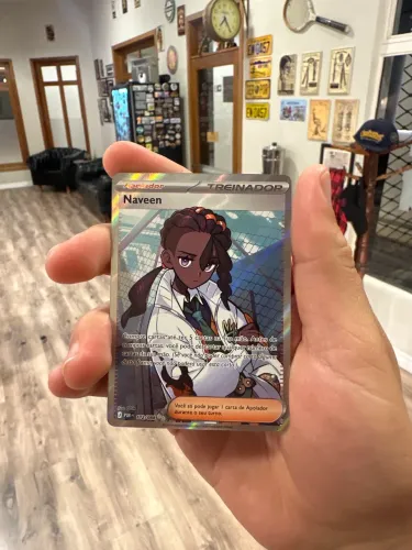 Naveen 112/088 NM - Carta Pokémon