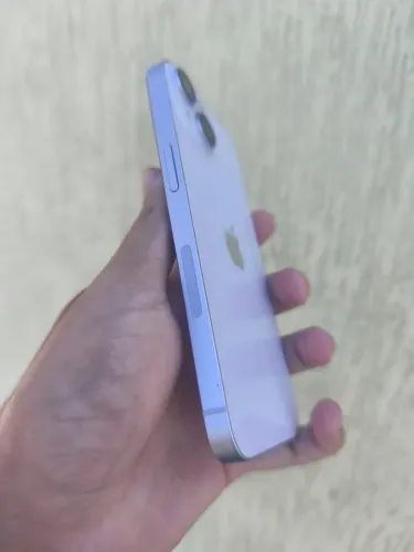 iPhone 14 impecável