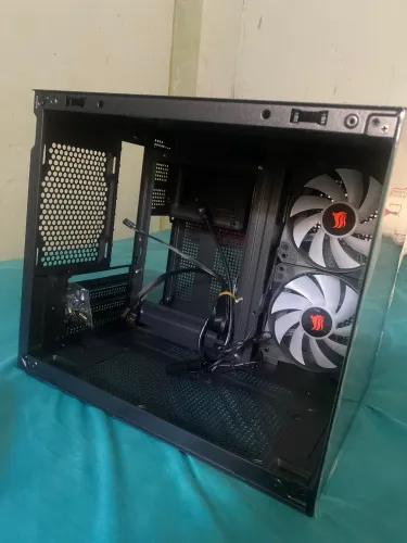 Gabinete gamer Atom x