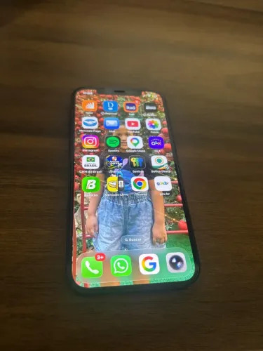 iPhone 12.
