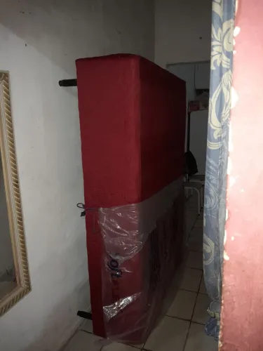 Cama Box de casal seminova