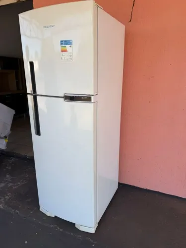 Geladeira Frost Free dou garantia entrego domingo
