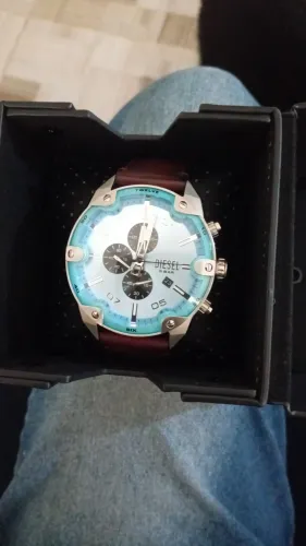 Relógio Diesel Masculino Spiked com Pulseira de Couro