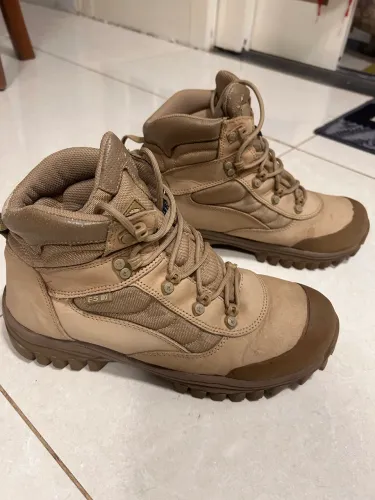 Coturno/bota Feline  F5Dry